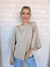 Load image into Gallery viewer, Any Chances Oatmeal Top