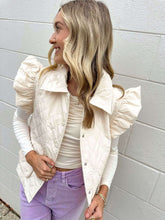 Load image into Gallery viewer, Mini Me Bow Cream Quilted Vest