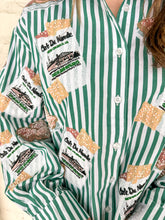 Load image into Gallery viewer, Queen Of Sparkles Green &amp; White Cafe Du Monde Icon Button Up