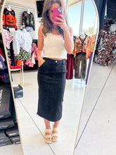Load image into Gallery viewer, Under The Circumstances Black Skirt