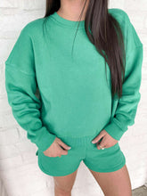 Load image into Gallery viewer, Jetting Away Kelly Green Set