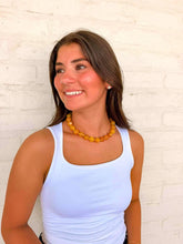 Load image into Gallery viewer, Resin Round Yellow Necklace
