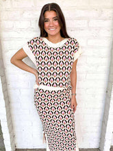 Load image into Gallery viewer, THML Abstract Wonder Cream Sweater