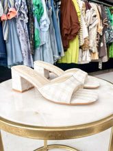 Load image into Gallery viewer, Birdie Natural Checkered Heel