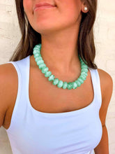 Load image into Gallery viewer, Chunky Mint Beaded Swirl Necklace