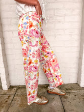 Load image into Gallery viewer, Peak Of The Season Floral Pants