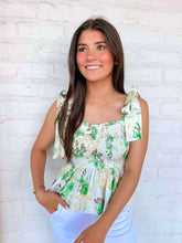 Load image into Gallery viewer, Great Gardens Green Top