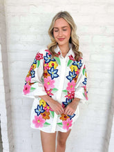 Load image into Gallery viewer, Queen Of Sparkles White Multi Flower Button Up Collar Cotton Dress