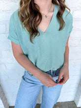 Load image into Gallery viewer, Simple Joy Aloe Top