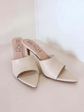 Load image into Gallery viewer, The Jupiter Ivory Heel