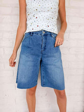Load image into Gallery viewer, Jolie Bermuda Denim Shorts