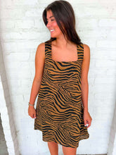 Load image into Gallery viewer, Living In Linen Tiger Print Dress