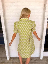 Load image into Gallery viewer, In The Middle Green Printed Dress