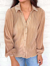 Load image into Gallery viewer, Hello There Taupe Top