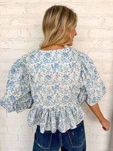 Load image into Gallery viewer, Perfect Peplum Floral Top