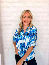 Load image into Gallery viewer, Paisley Print Floral Blue Top