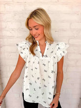 Load image into Gallery viewer, Bow Print White Top