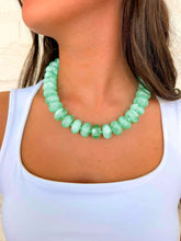 Load image into Gallery viewer, Chunky Mint Beaded Swirl Necklace