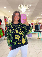 Load image into Gallery viewer, Queen Of Sparkles Black &amp; Green Halloween Queen Icon Sweatshirt