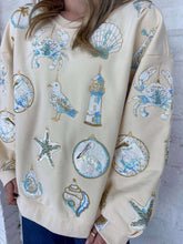 Load image into Gallery viewer, Queen Of Sparkles Ivory &amp; Mint Coastal Sea Shell Ornament Sweatshirt