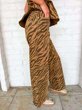 Load image into Gallery viewer, Eye Of The Tiger Brown Pants