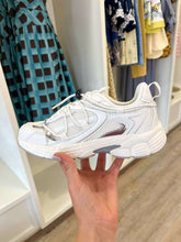 Load image into Gallery viewer, Kinsley 1 White &amp; Silver Sneaker