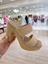 Load image into Gallery viewer, The Gem Oat Heel