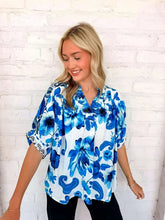 Load image into Gallery viewer, Paisley Print Floral Blue Top