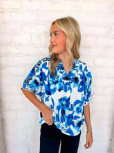 Load image into Gallery viewer, Paisley Print Floral Blue Top