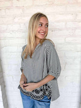 Load image into Gallery viewer, Fall Essential Black Top