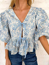 Load image into Gallery viewer, Perfect Peplum Floral Top