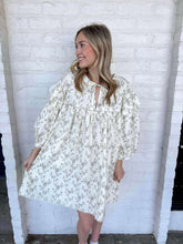 Load image into Gallery viewer, Make Your Move Cream Floral Dress