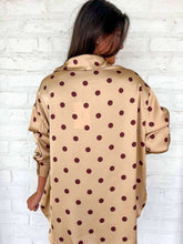 Load image into Gallery viewer, On The Run Taupe Top