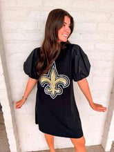 Load image into Gallery viewer, Jordan Amanda Fleur De Lis Black Dress