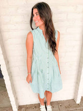 Load image into Gallery viewer, Solid Advice Green Dress