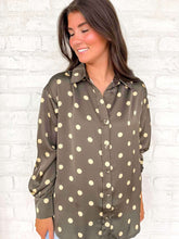 Load image into Gallery viewer, On The Run Olive Top