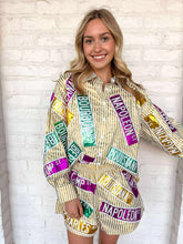 Load image into Gallery viewer, Queen Of Sparkles Metallic Gold Stripe Nola Street Tile Top