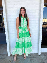 Load image into Gallery viewer, Lovely Spring Day Green Dress