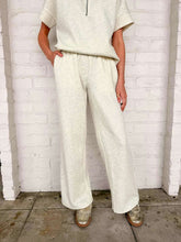 Load image into Gallery viewer, Eyes On You Vanilla Pant Set