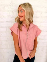 Load image into Gallery viewer, All Around Coral Top