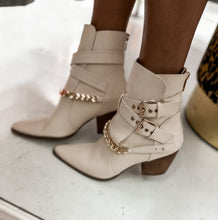 Load image into Gallery viewer, Jill Ivory Boot