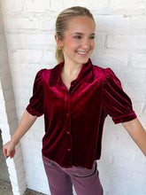 Load image into Gallery viewer, Remember The Memories Burgundy Top