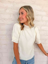 Load image into Gallery viewer, Feeling Dreamy Cream Top