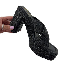 Load image into Gallery viewer, Caravan Black Heel