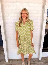 Load image into Gallery viewer, In The Middle Green Printed Dress