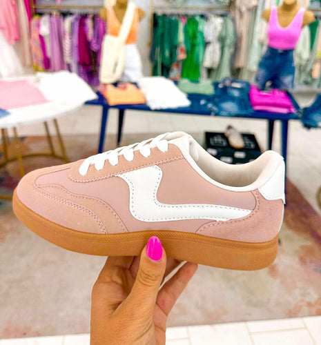 Modern Mauve Sneaker