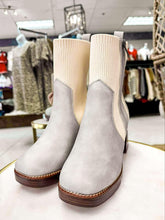 Load image into Gallery viewer, Gray Izmir Boot