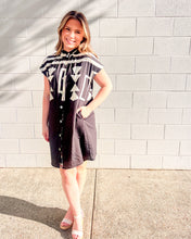 Load image into Gallery viewer, THML Looking Good Print Dress