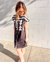 Load image into Gallery viewer, THML Looking Good Print Dress