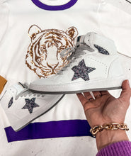 Load image into Gallery viewer, Rue Sneaker